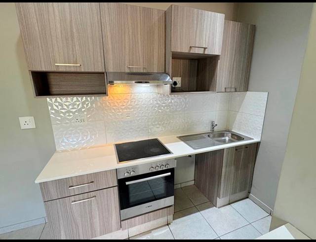 1 BEDROOM PROPERTY TO RENT IN ROSEBANK